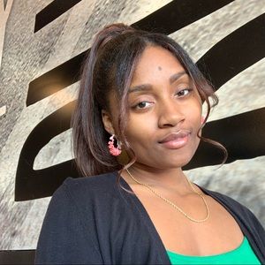 Meet your Posher, Savasia